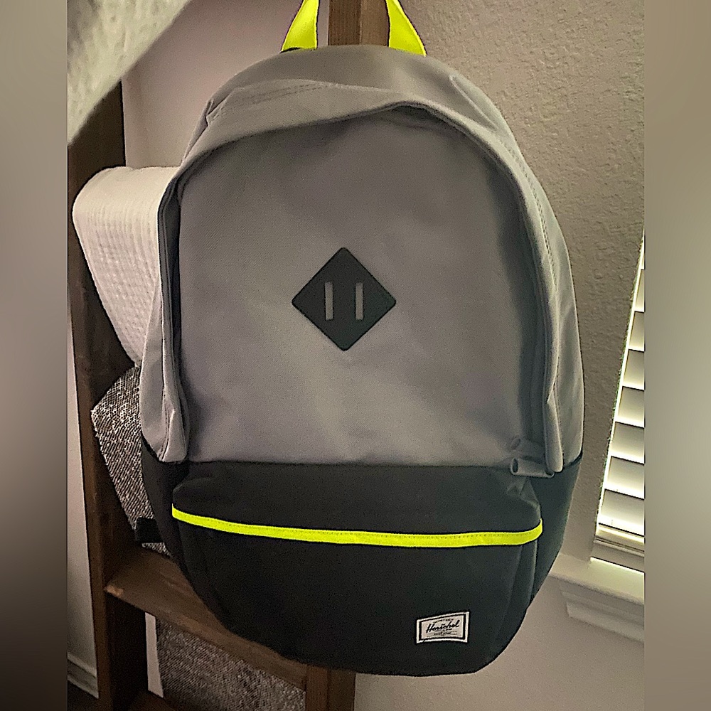 *New with Tags* Herschel Heritage Backpack Pro